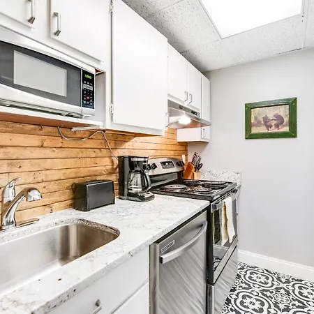 The Pioneer Apartment Gatlinburg Exterior photo