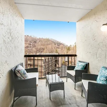 The Pioneer Apartment Gatlinburg Exterior photo